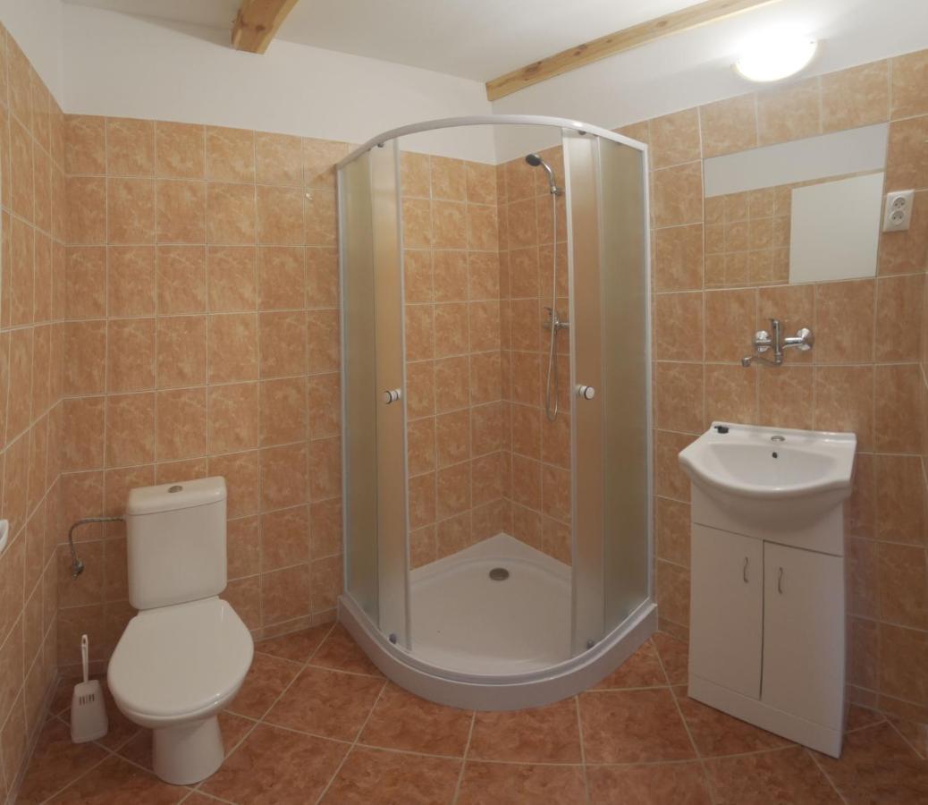 Blatsky Dvur Aparthotel Veselí nad Lužnicí Buitenkant foto