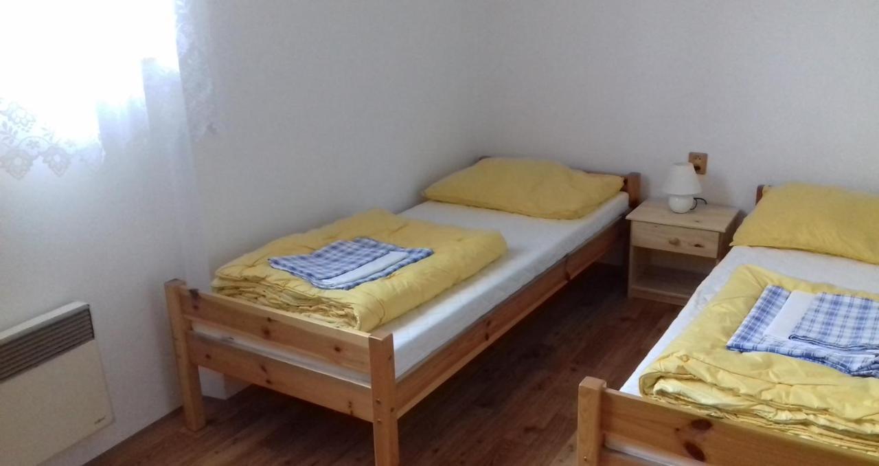 Blatsky Dvur Aparthotel Veselí nad Lužnicí Buitenkant foto